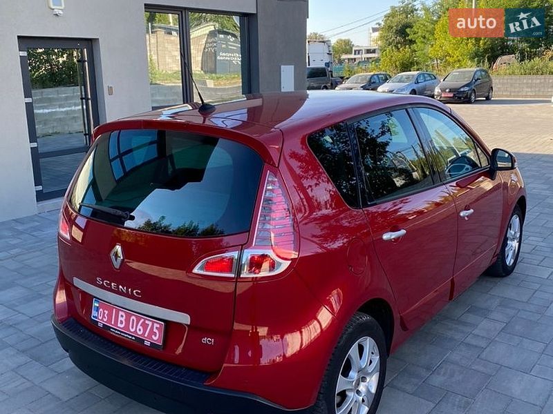Минивэн Renault Scenic 2011 в Ровно