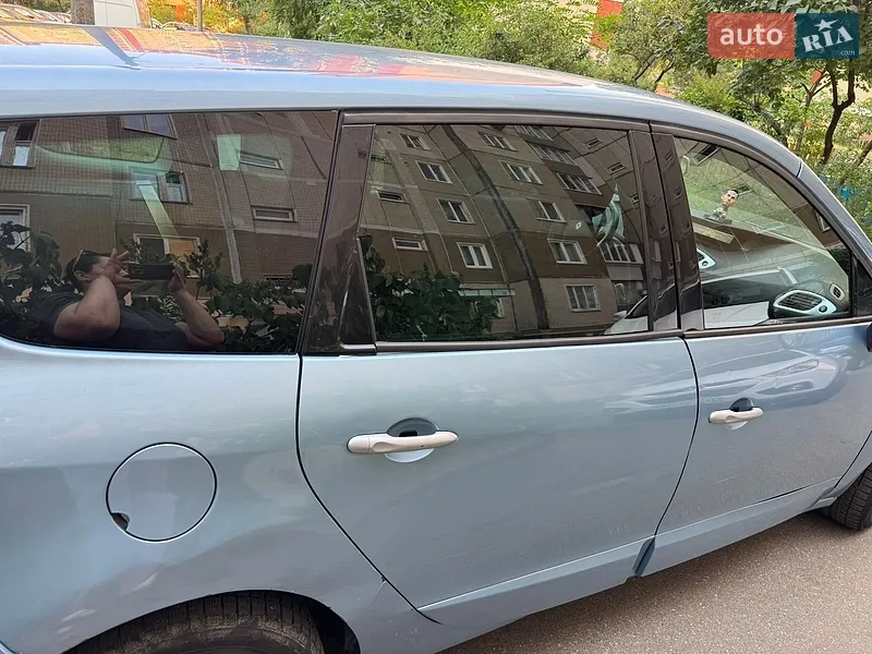 Renault Scenic 2009