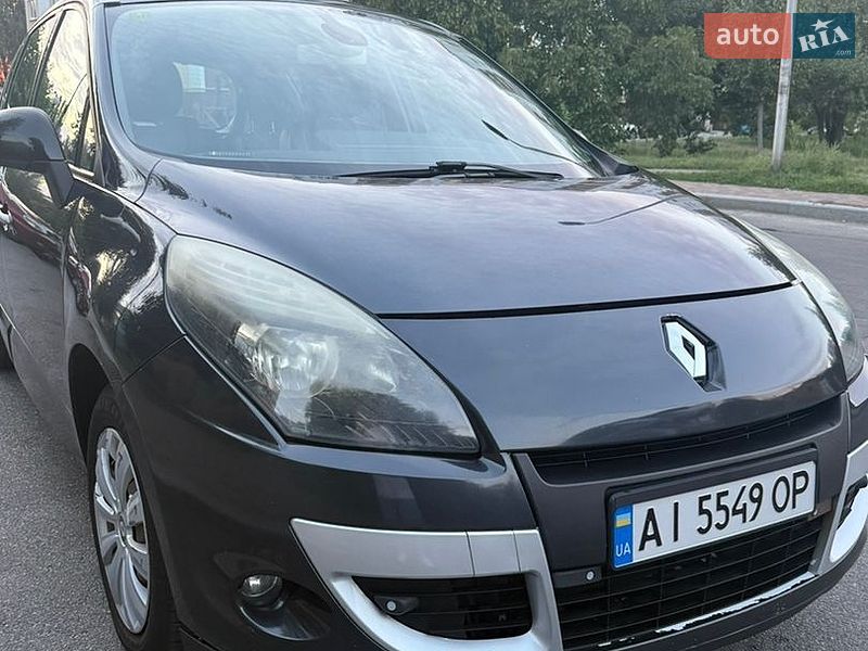 Renault Scenic 2011