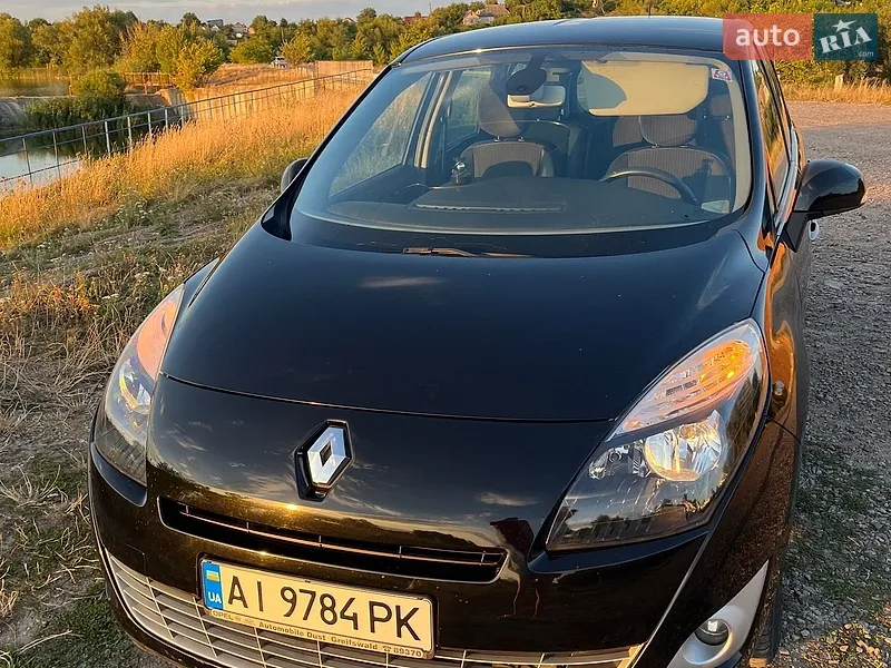 Renault Scenic 2011