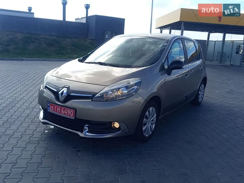 Renault Scenic 2012