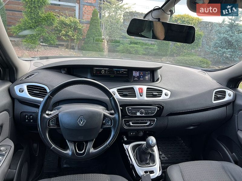 Минивэн Renault Scenic 2010 в Стрые