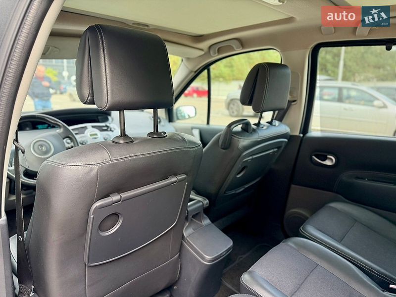 Минивэн Renault Scenic 2008 в Луцке