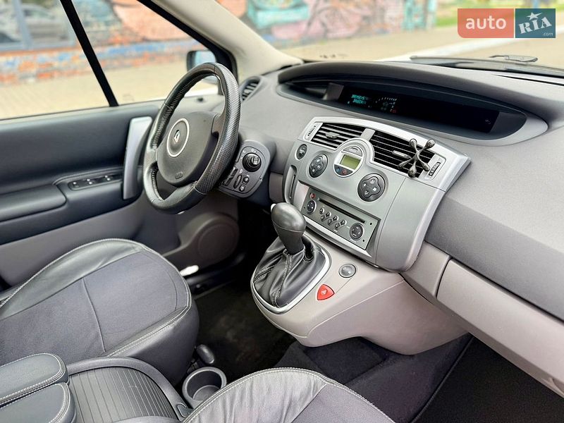Минивэн Renault Scenic 2008 в Луцке