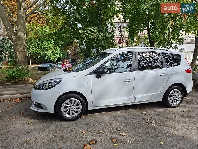 Renault Scenic 2015