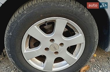 Минивэн Renault Scenic 2005 в Владимире