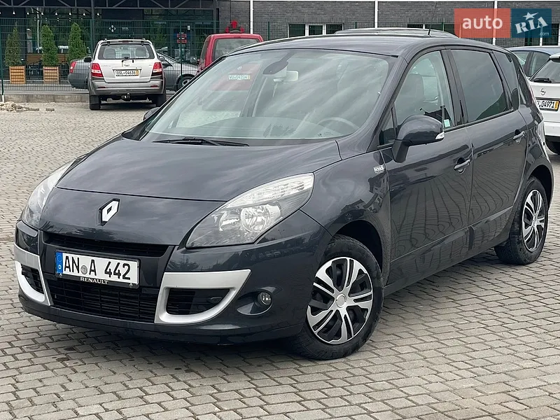 Renault Scenic 2012