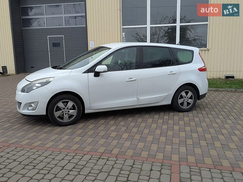 Renault Scenic 2010