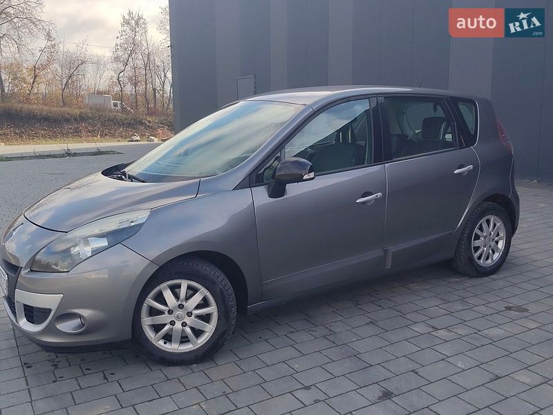 Renault Scenic 2011 Renault Scenic 2011