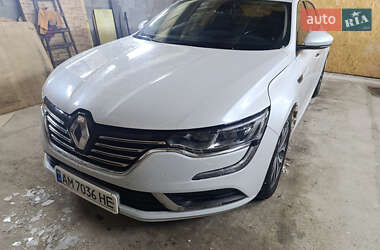 Седан Renault SM6 2016 в Ивано-Франковске