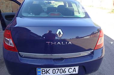 Седан Renault Symbol 2011 в Сокале