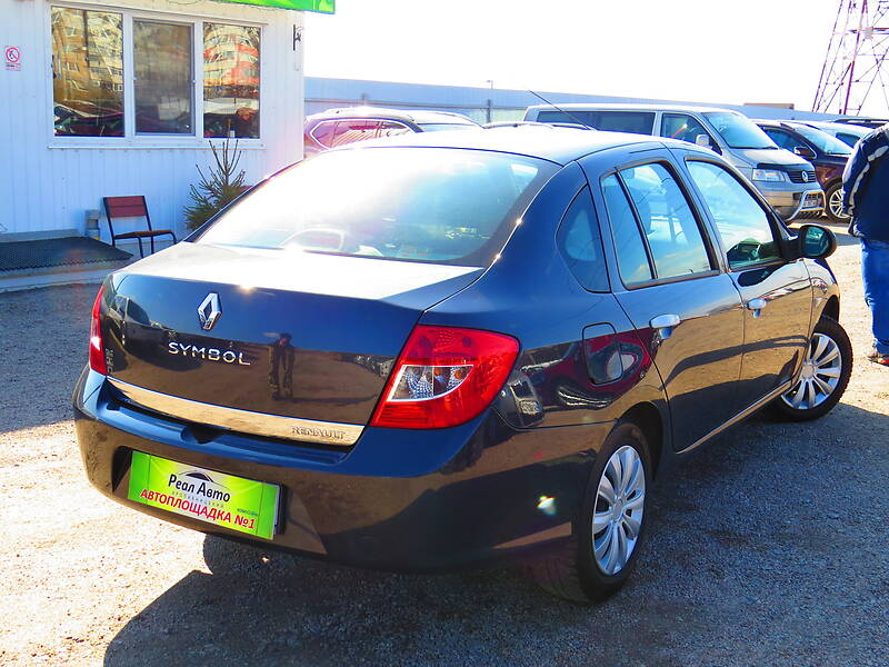Седан Renault Symbol 2009 в 
