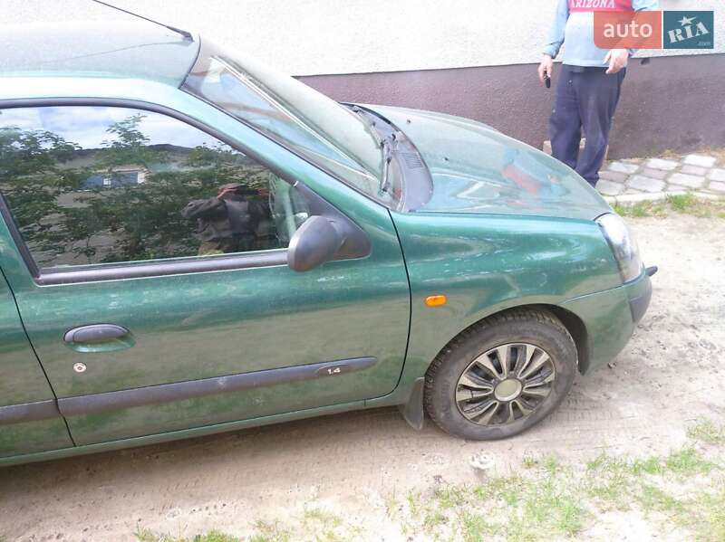 Седан Renault Symbol 2003 в Шептицькому