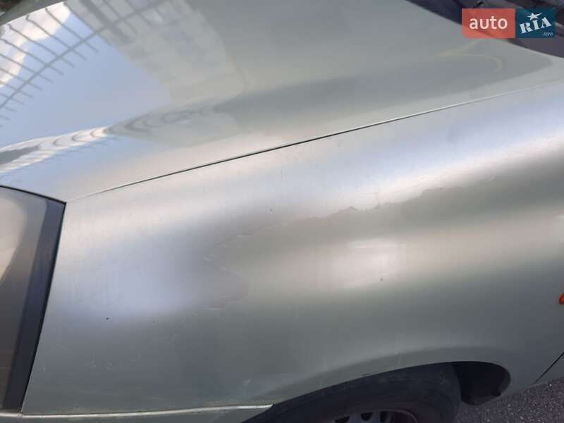 Седан Renault Symbol 2004 в Борисполі