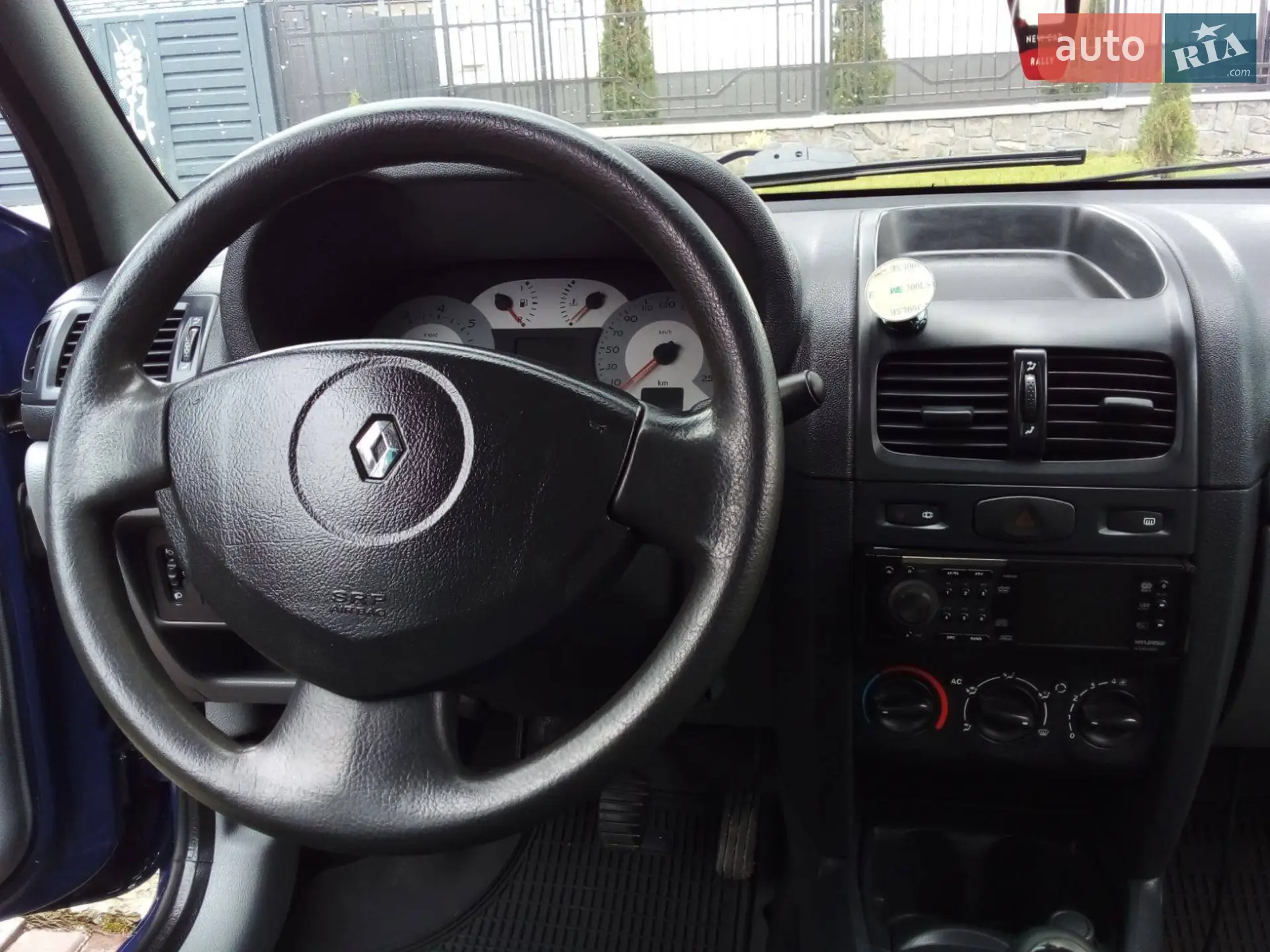 Renault Symbol 2004 VIN VF1LB03C531754763 фото оголошення 2 з 20