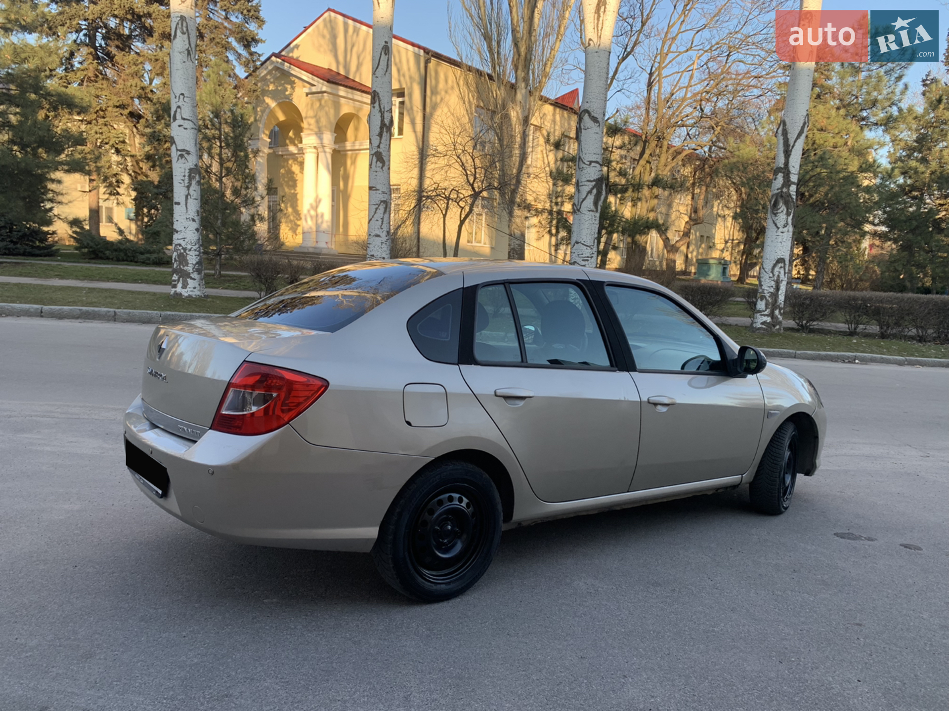 2010 Renault Symbol - мініатюра 24