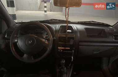 Седан Renault Symbol 2007 в Львові