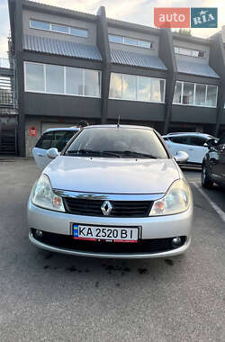 Седан Renault Symbol 2011 в 