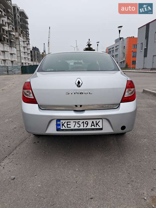 Седан Renault Symbol 2012 в Днепре