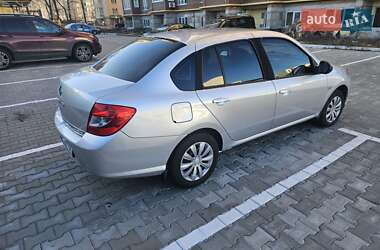 Седан Renault Symbol 2011 в Киеве