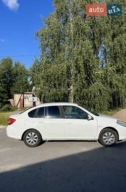 Седан Renault Symbol 2010 в 