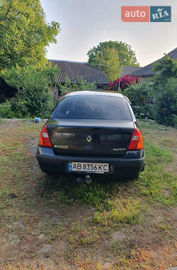 Седан Renault Symbol 2004 в 