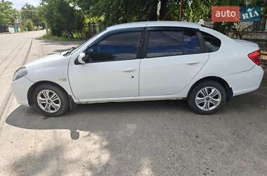 Седан Renault Symbol 2012 в 
