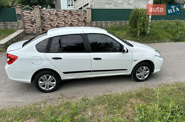Седан Renault Symbol 2011 в 