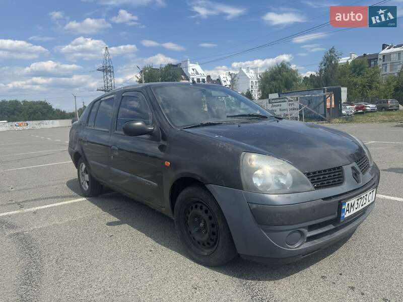Седан Renault Symbol 2004 в Белогородке