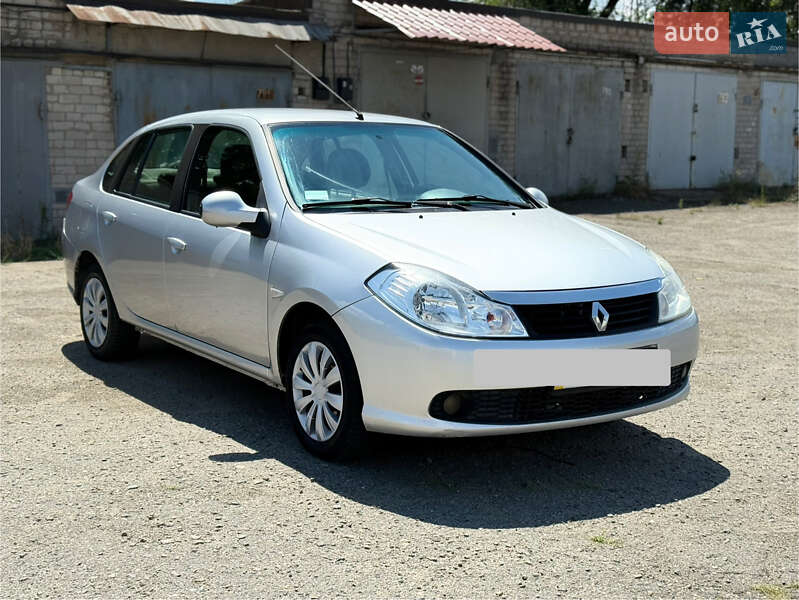 Седан Renault Symbol 2010 в Днепре