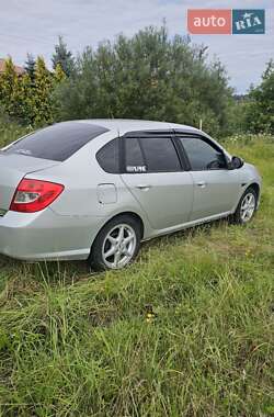 Седан Renault Symbol 2012 в 