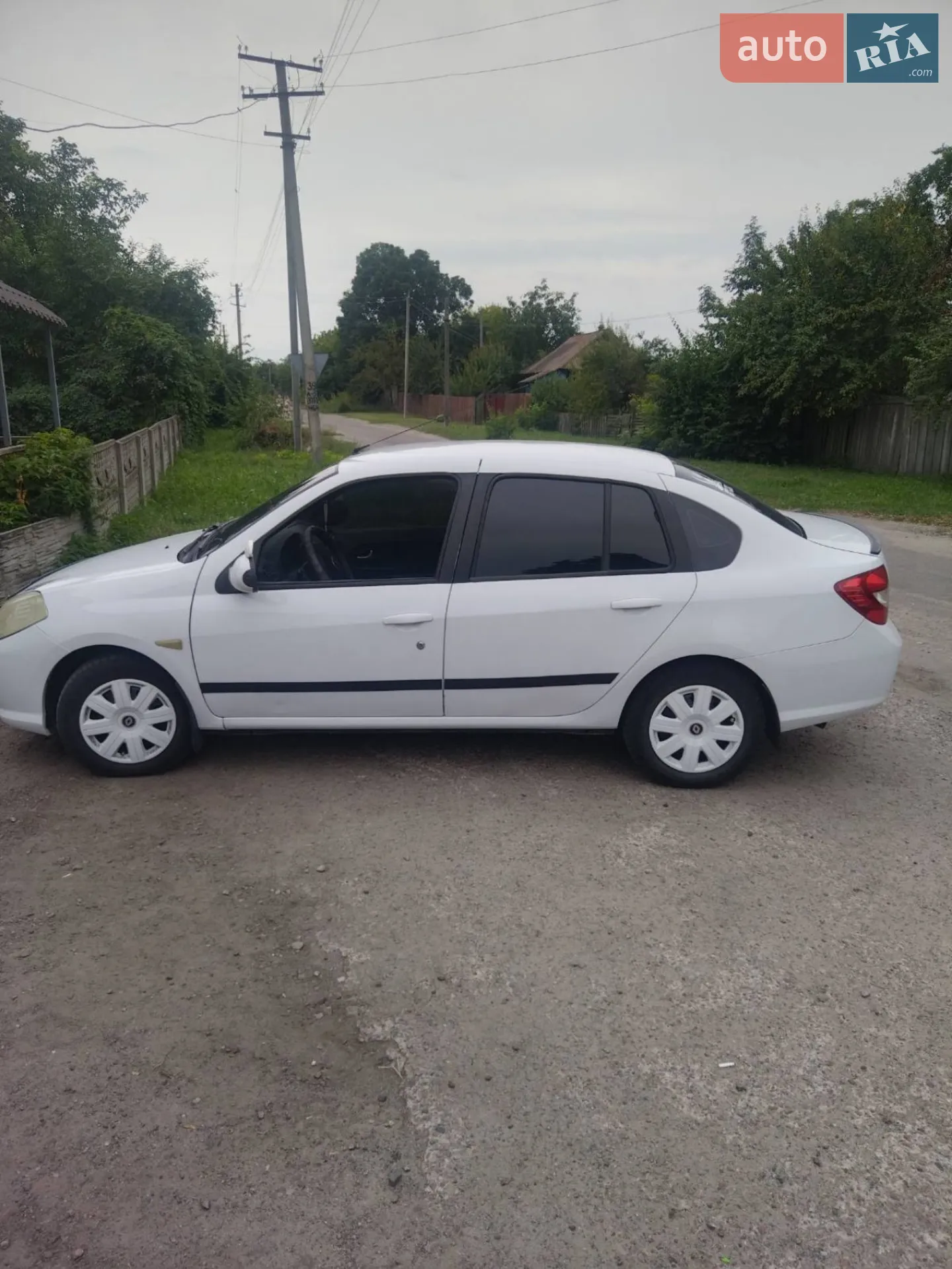 Renault Symbol 2004 VIN VF1LB03C531754763 фото оголошення 5 з 20