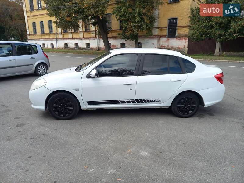 Седан Renault Symbol 2011 в Чернигове