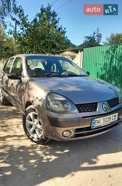 Седан Renault Symbol 2004 в 