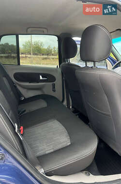Седан Renault Symbol 2011 в  фото 10 Седан Renault Symbol 2011 в