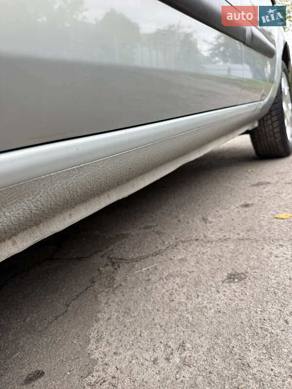 Седан Renault Symbol 2004 в Кременчуці фото 29 Седан Renault Symbol 2004 в Кременчуці