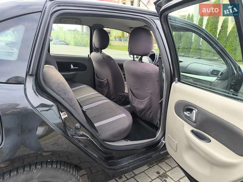 Седан Renault Symbol 2011 в Львове фото 12 Седан Renault Symbol 2011 в Львове