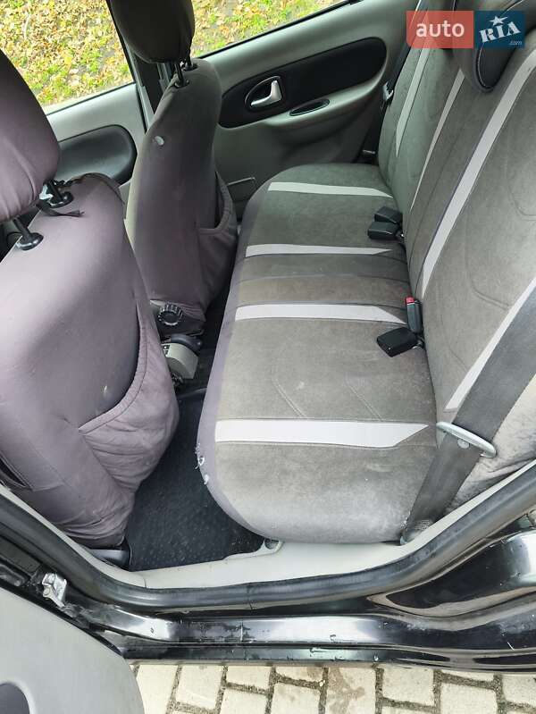 Седан Renault Symbol 2011 в Львове фото 14 Седан Renault Symbol 2011 в Львове