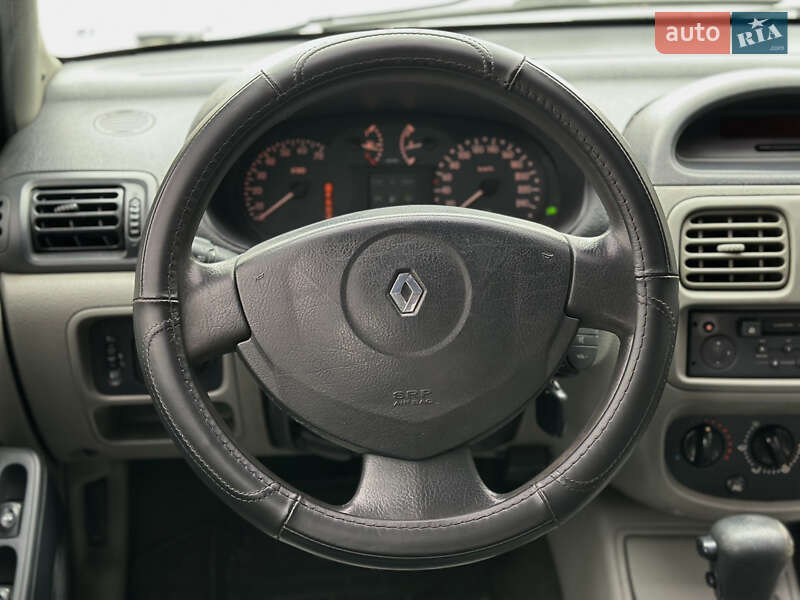 Седан Renault Symbol 2003 в Шептицькому фото 32 Седан Renault Symbol 2003 в Шептицькому