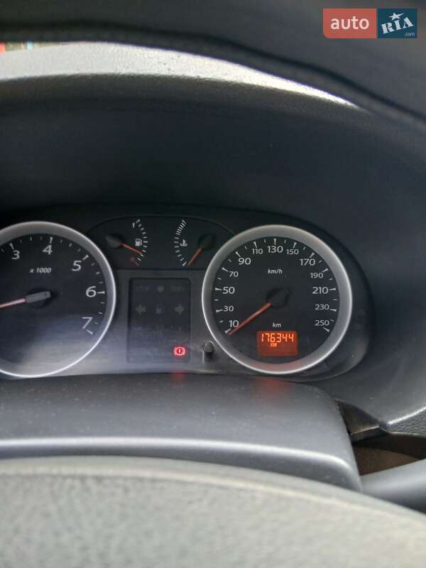 Седан Renault Symbol 2011 в Одессе фото 6 Седан Renault Symbol 2011 в Одессе