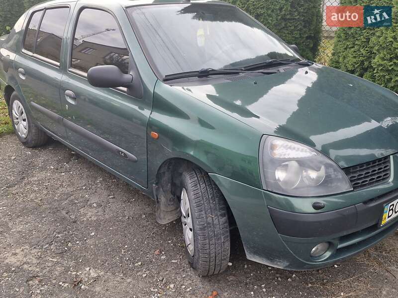 Седан Renault Symbol 2003 в Львові