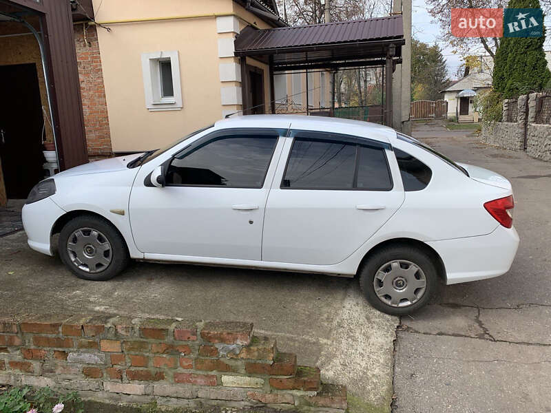 Седан Renault Symbol 2010 в Сумах фото 7 Седан Renault Symbol 2010 в Сумах