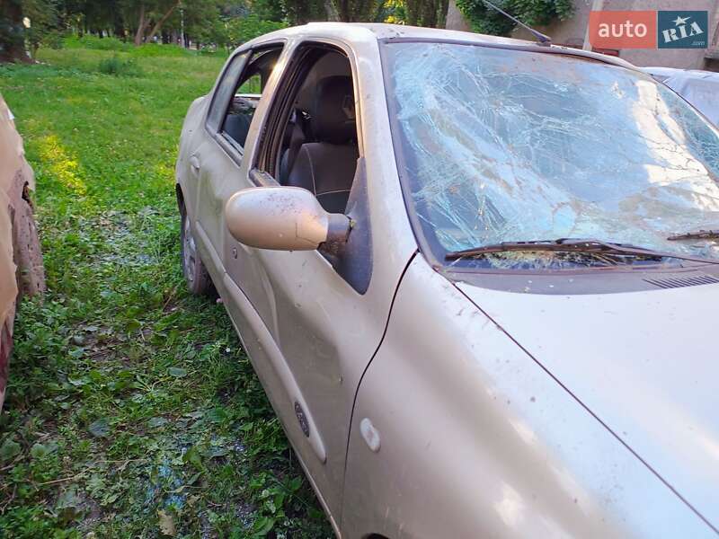 Седан Renault Symbol 2008 в Киеве фото 11 Седан Renault Symbol 2008 в Киеве