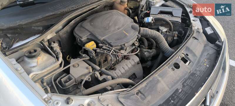 Седан Renault Symbol 2010 в Коцюбинском фото 33 Седан Renault Symbol 2010 в Коцюбинском