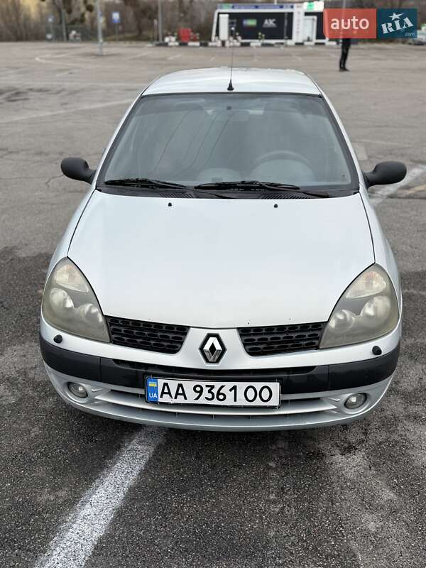 Седан Renault Symbol 2003 в Киеве фото Седан Renault Symbol 2003 в Киеве