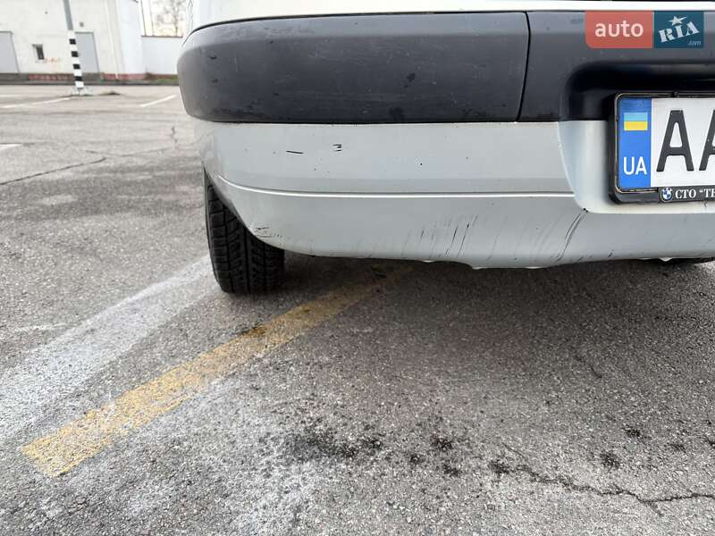 Седан Renault Symbol 2003 в Киеве фото 14 Седан Renault Symbol 2003 в Киеве