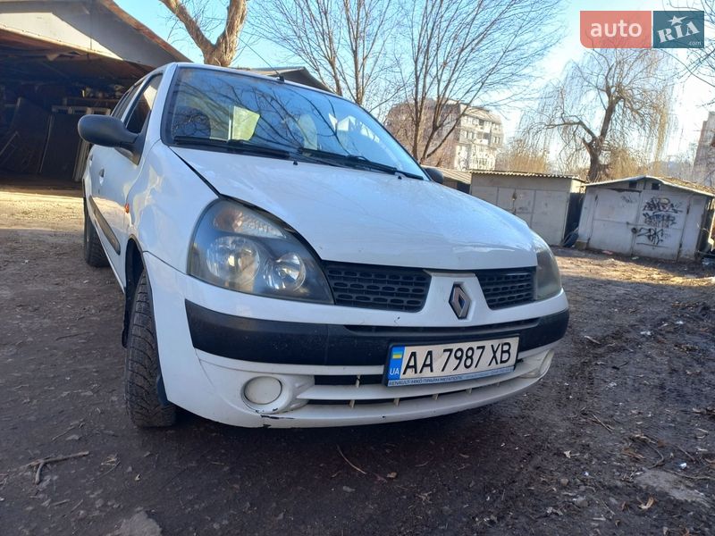 Седан Renault Symbol 2004 в Києві