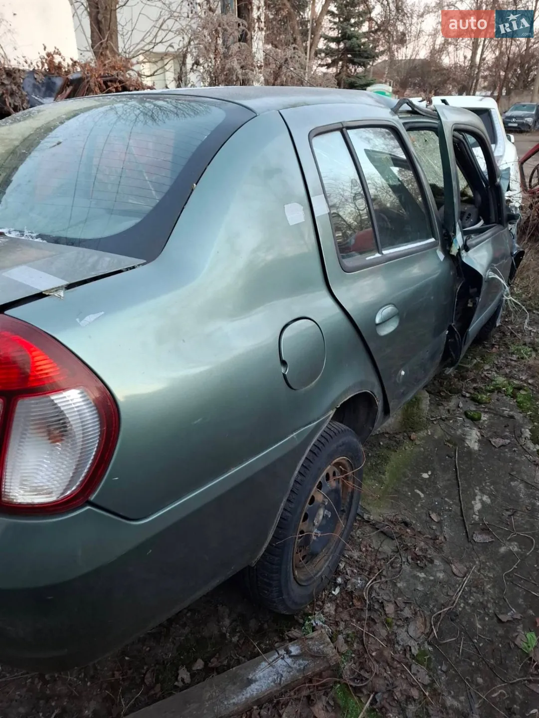 2008 Renault Symbol - мініатюра 14