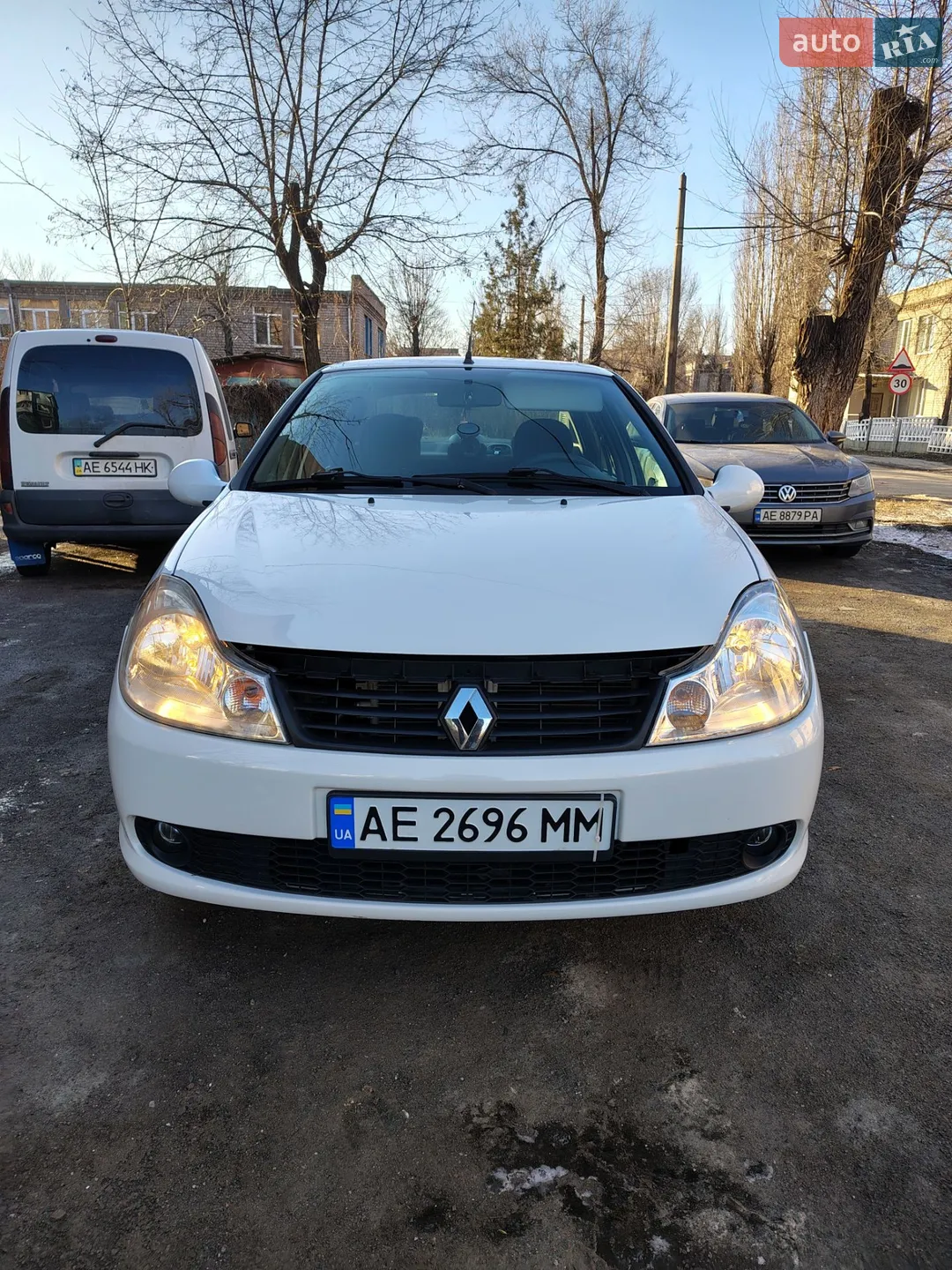 2011 Renault Symbol - мініатюра 5