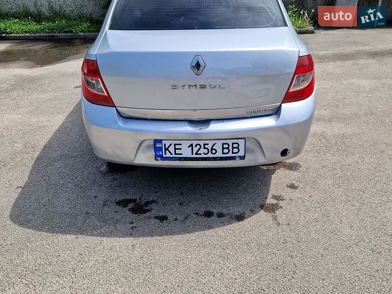 Седан Renault Symbol 2011 в Конотопе